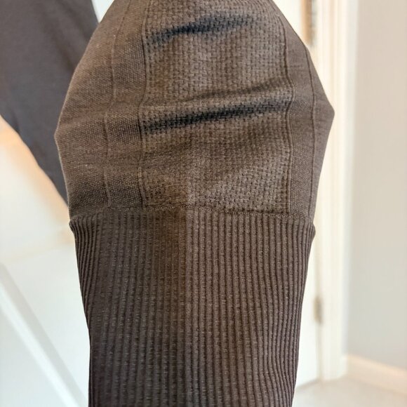 Lululemon Charcoal Grey women’s ebb to street tight leggings - Picture 9 of 9